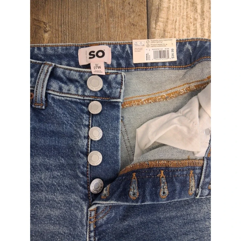 NWT! Juniors SO High Rise Button Fly Slim Straight Jeans, Medium Wash, 5/27W